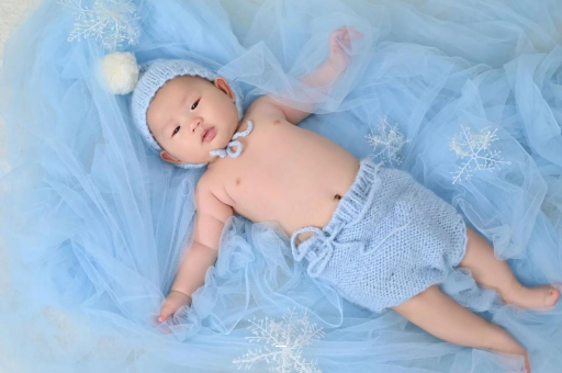 南京宝宝侧翻太早的原因